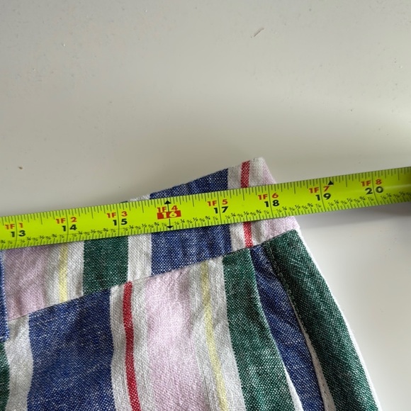 Old Navy Striped Multicolor Women's Shorts NWT - Picture 6 of 6